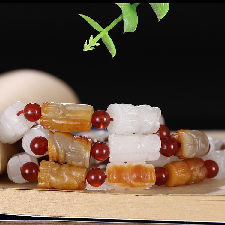 32顆和田玉珠佛像項鏈，真皮玉鏈天然白玉手鏈