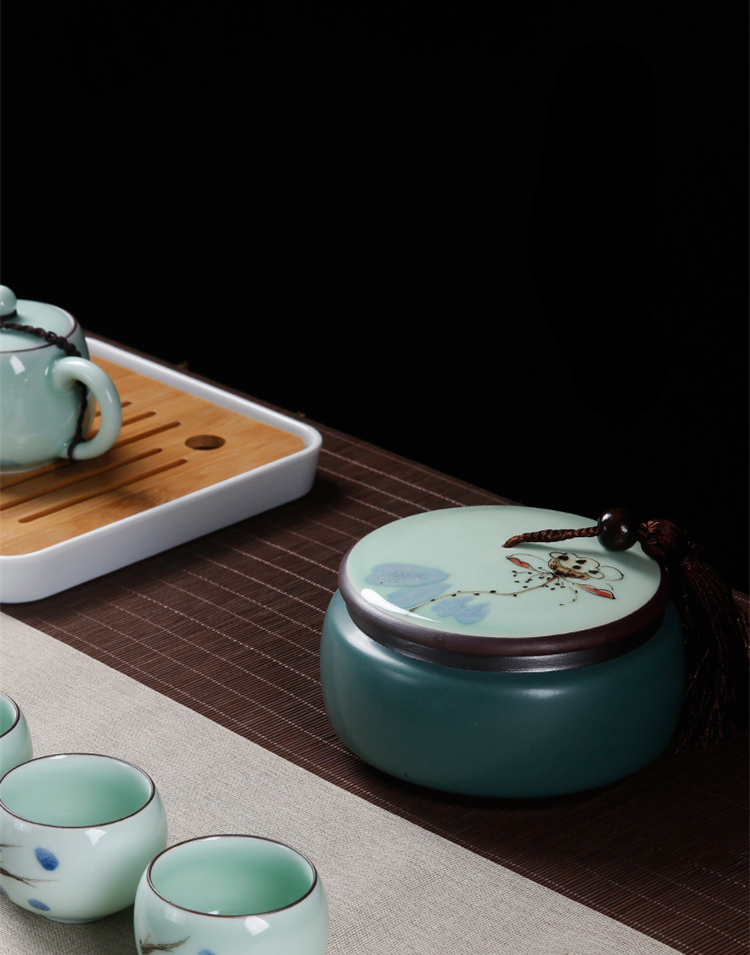 手繪陶瓷茶葉密封罐，龍泉青瓷禮盒裝普洱醒茶