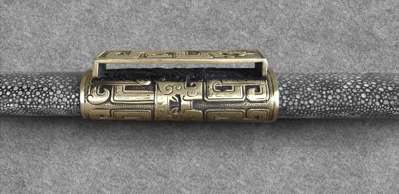 龍紋環(huán)首劍漢劍，漢代軍隊(duì)常用佩刀