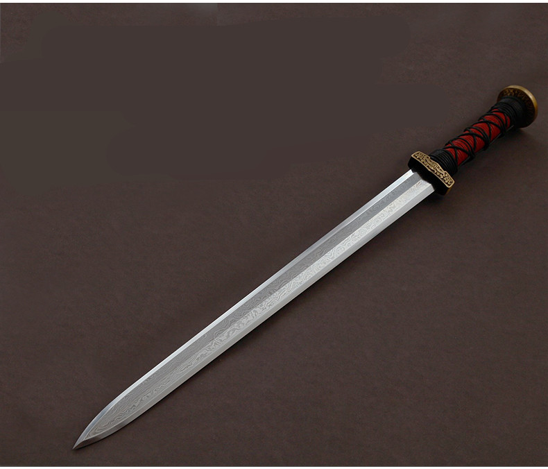 螭虎漢劍銅裝紫檀小劍，王權(quán)象征螭虎紋短劍兵