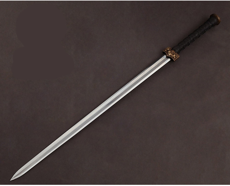 九龍羽毛紋漢劍，長劍雙手寶劍