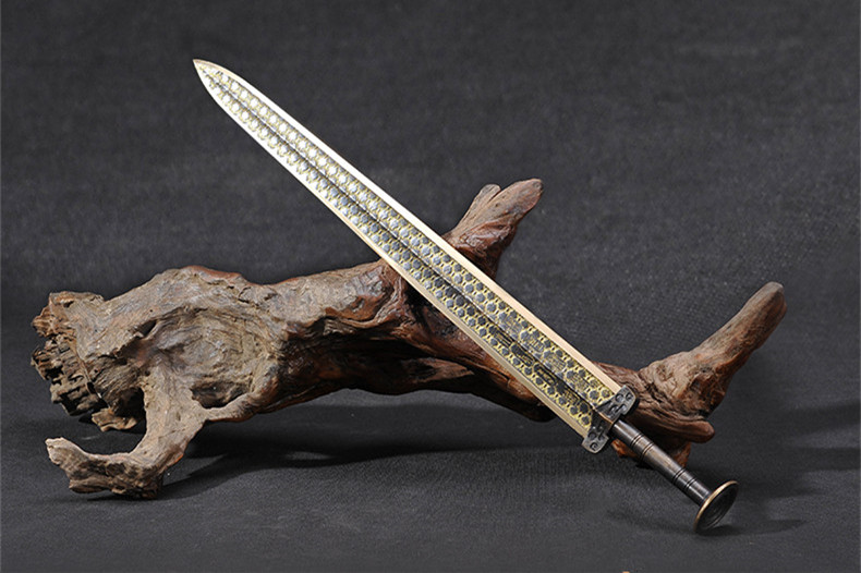 越王勾踐劍青銅劍，仿古兵器寶劍圖片