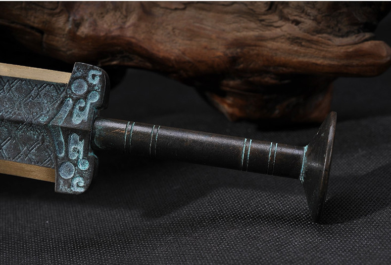 越王勾踐劍青銅劍，仿古兵器寶劍圖片