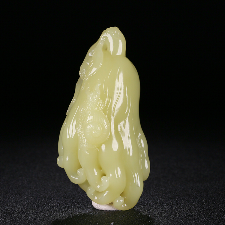 和田黃玉佛手瓜玉掛件，天然玉石項(xiàng)鏈玉把件