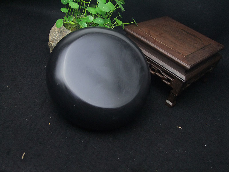 歙硯雕刻精致山水硯臺(tái)，精品老坑龍尾硯