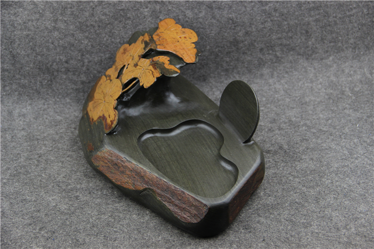 金暈魚子荷葉雕花歙硯，老坑硯臺(tái)龍尾硯