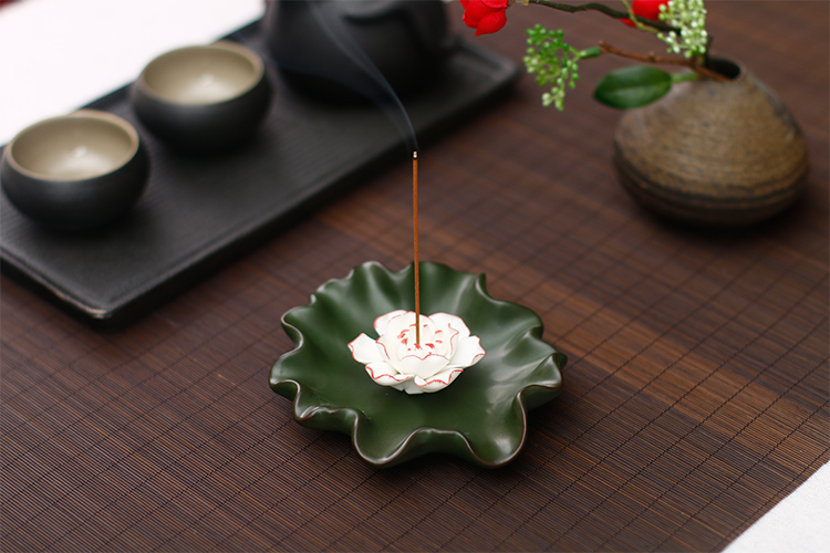 蓮花香爐香插線香爐，創(chuàng)意唯美中式陶瓷熏香爐