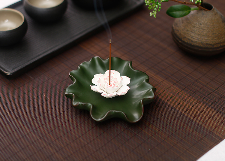 蓮花香爐香插線香爐，創(chuàng)意唯美中式陶瓷熏香爐