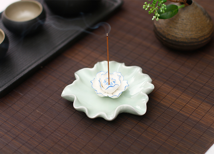蓮花香爐香插線香爐，創(chuàng)意唯美中式陶瓷熏香爐