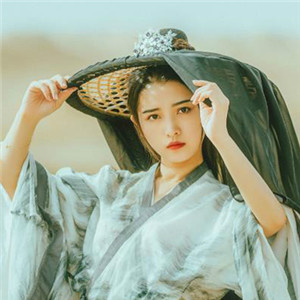 大漠孤煙古風(fēng)女子真人頭像，唯美女生qq頭像