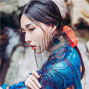 林間溪水靈氣女子頭像，唯美古風(fēng)頭像真人