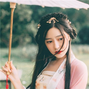 灼灼風姿古風真人頭像，好看的女生qq頭像