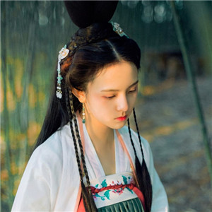 竹青風(fēng)悠女子清雅古風(fēng)頭像，唯美女生真人頭像