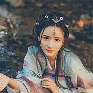 星輝光影漢服古風(fēng)女子頭像，妖媚女生頭像