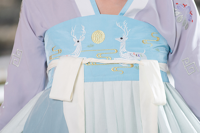 傳統(tǒng)文藝復古漢服齊胸襦裙