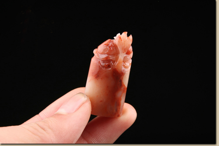 家佳樂文學(xué)壽山石芙蓉凍荷花印章