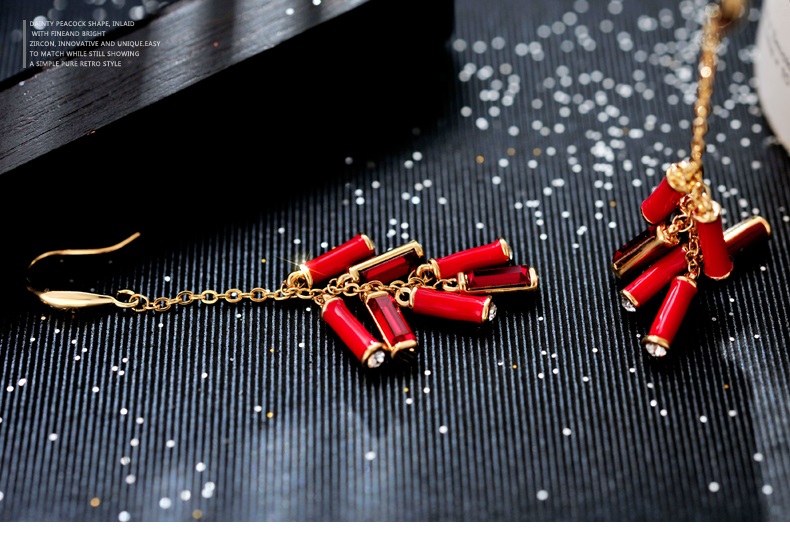 家佳樂(lè)文學(xué)施華洛世奇元素水晶春竹耳環(huán)