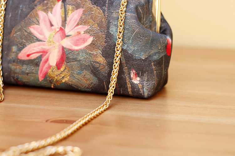 家佳樂(lè)文學(xué)復(fù)古水墨荷花斜挎旗袍手工包