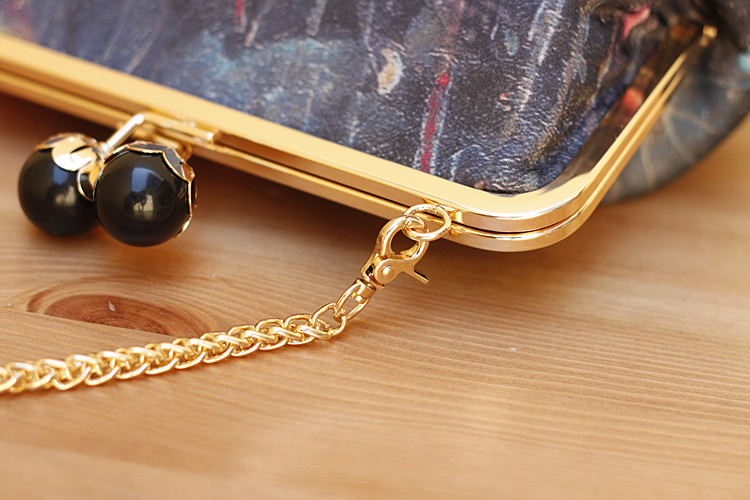 家佳樂(lè)文學(xué)復(fù)古水墨荷花斜挎旗袍手工包