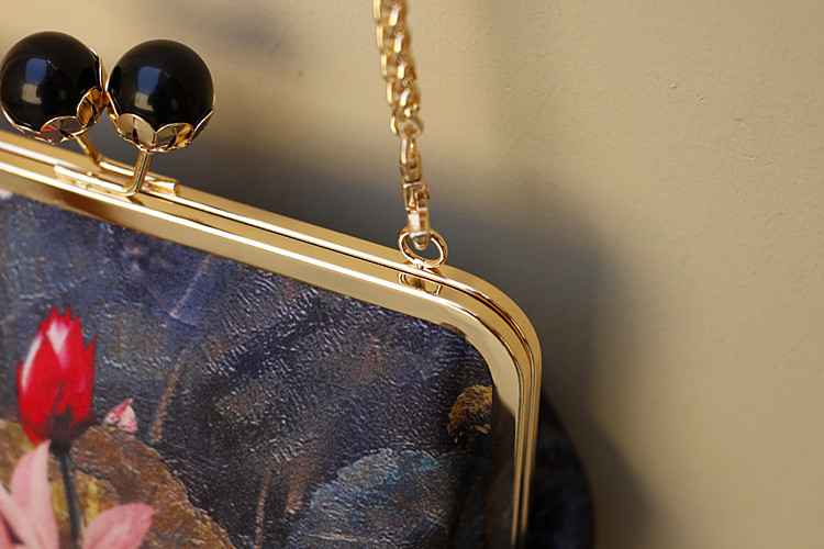 家佳樂(lè)文學(xué)復(fù)古水墨荷花斜挎旗袍手工包