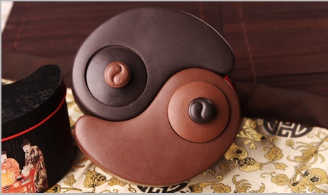 太極陰陽紫砂壺，創(chuàng)意家佳樂文學(xué)格紫砂壺