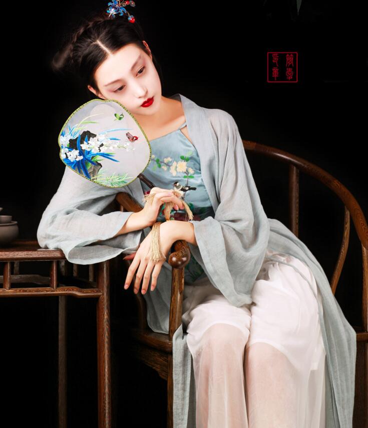 簡潔中式麻紗漢服，開衫披風(fēng)褙子漢服圖片