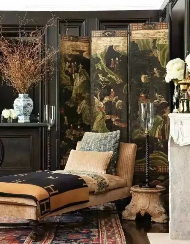 薄薄的屏風(fēng)，隔而不離典雅大方