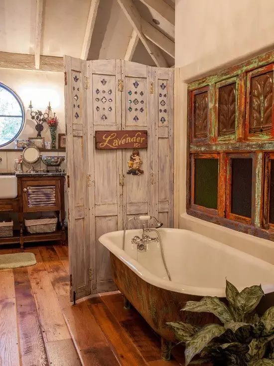 屏風，擋不住的風情，隔不斷的美