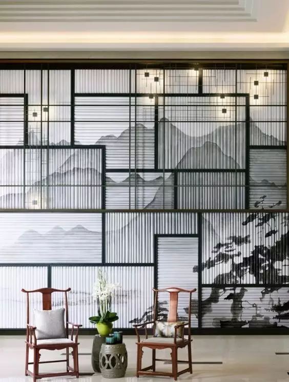 屏風，擋不住的風情，隔不斷的美