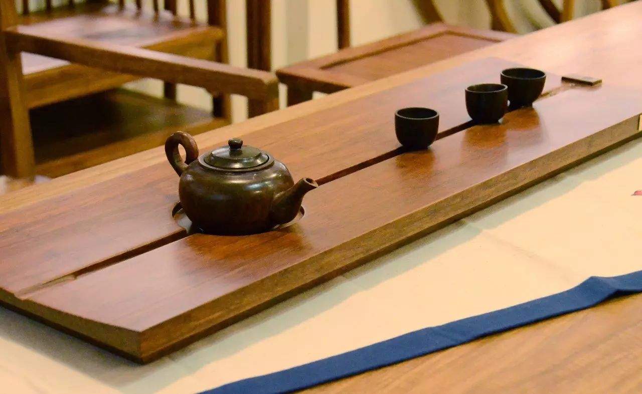 一方茶桌，萬種風(fēng)情!