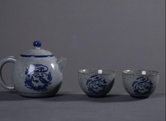 復(fù)古陶瓷一壺兩杯茶具，粗麻繩提梁壺具