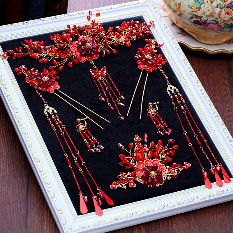 紅色家佳樂文學(xué)頭飾，精致唯美新娘頭飾圖片