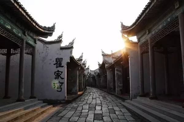 這些古鎮(zhèn)就藏在湖北，綿綿陰雨天更具柔情