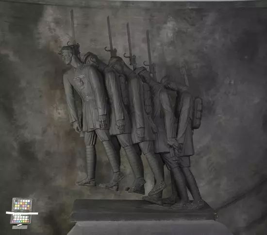 首屆全國雕塑藝術(shù)大展，雕塑講述的歷史，也許