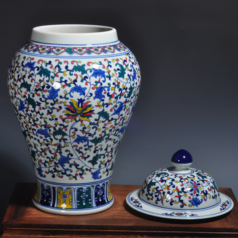 精美的陶瓷，多彩的陶器