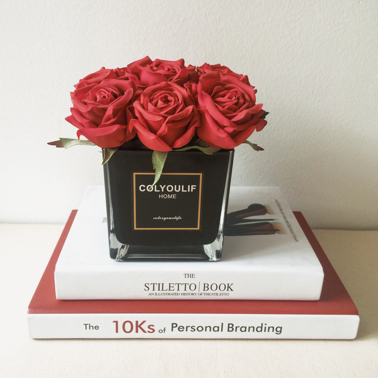 嬌艷玫瑰花藝，奢華而不失樸實(shí)的花藝