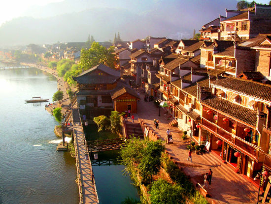 一座古香古色的古鎮(zhèn)，湖南鳳凰古城
