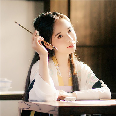 文藝清新女生頭像，唯美古風(fēng)真人頭像
