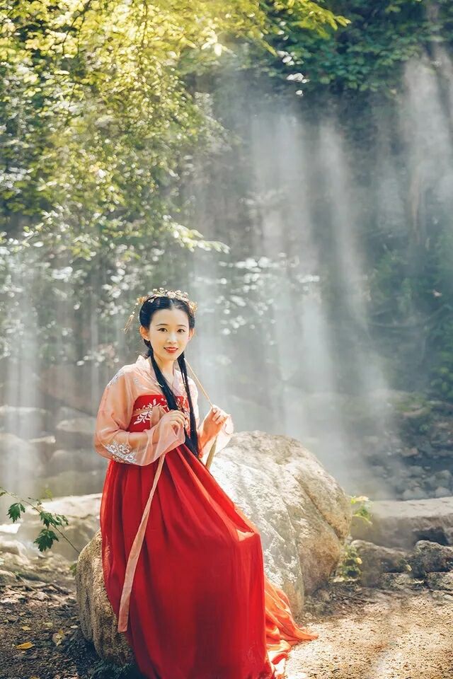 婉娘齊胸襦裙，清新淡雅漢服圖片