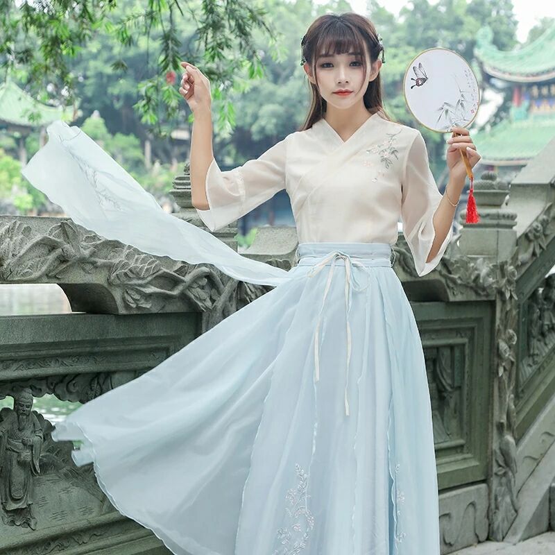 優(yōu)雅如詩(shī)，淡雅清新漢服圖片