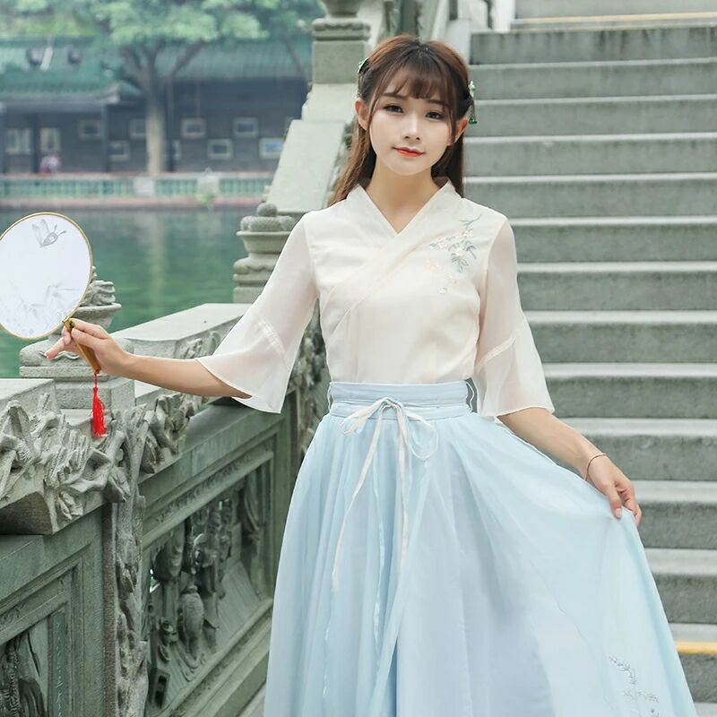 優(yōu)雅如詩(shī)，淡雅清新漢服圖片