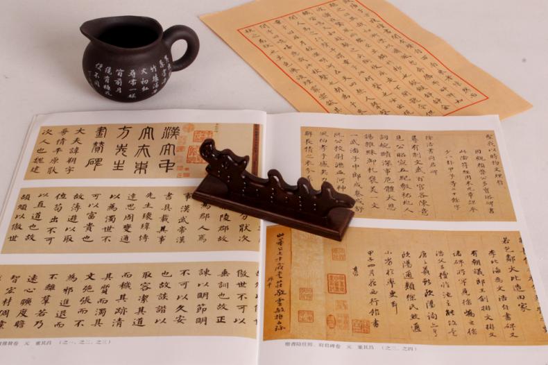 黑梓木龍形實(shí)木毛筆筆架