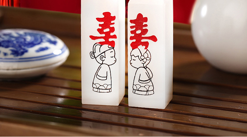 玉見(jiàn)·姻緣之?。ǘ? src="/wenxue/d/file/bigpic/190404/04/4-1F215104407-50.jpg" / data-MHp7="SG6WYL"><img alt=