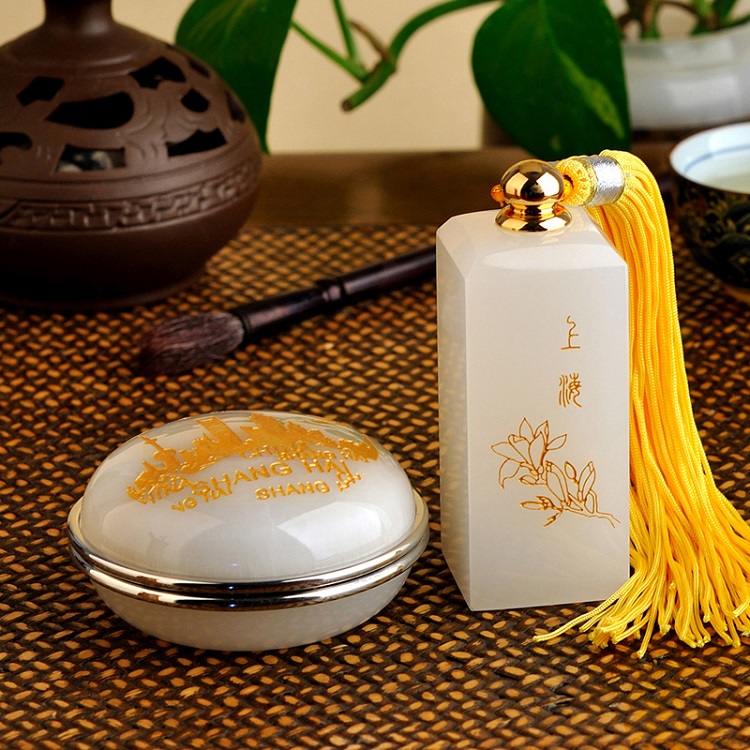 金絲入扣，細(xì)膩晶瑩的文房印璽（一）