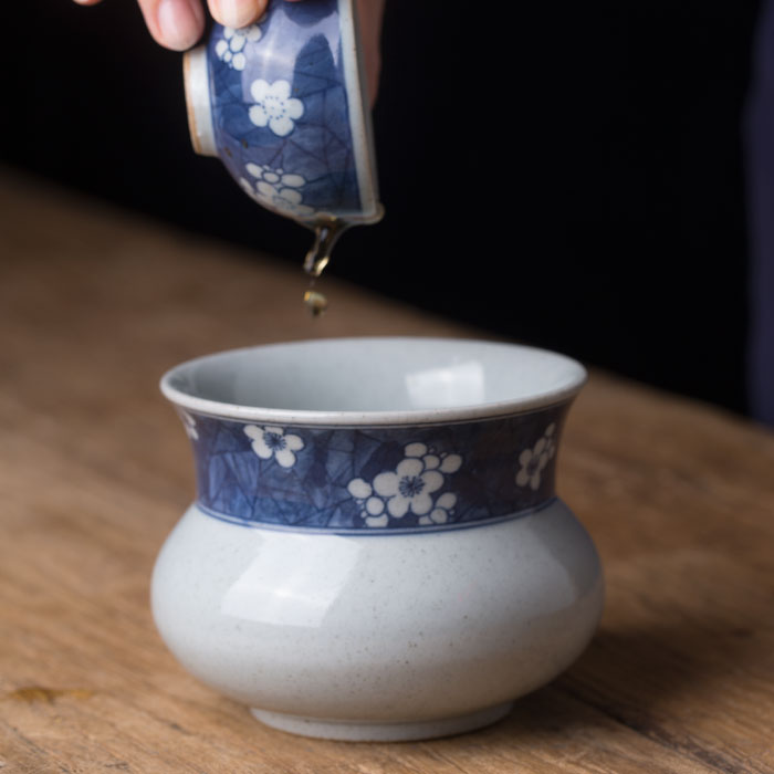 建水民窯青花水盂(二)