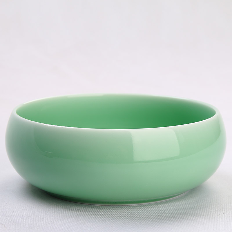 晶瑩滋潤(rùn)勝翡翠的青瓷水盂