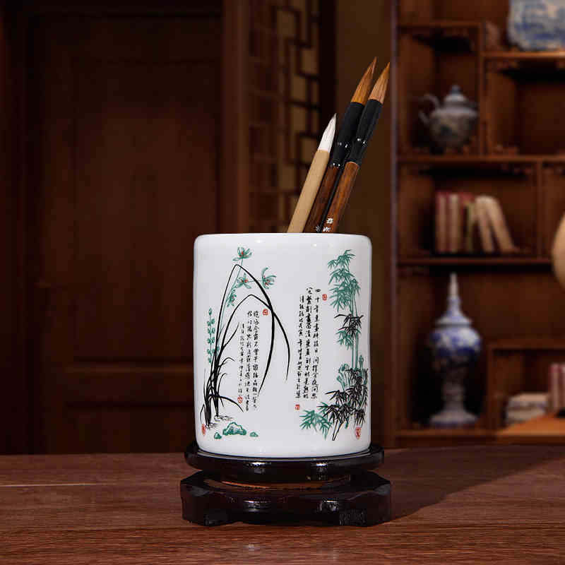 梅蘭竹菊白瓷筆筒
