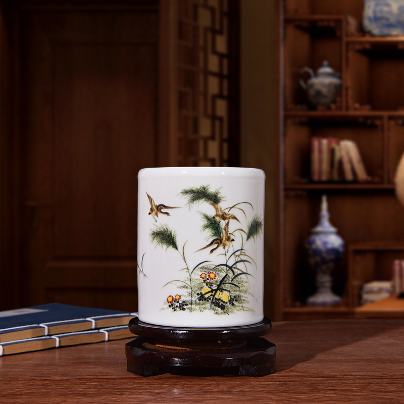 梅蘭竹菊白瓷筆筒