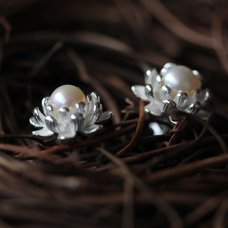 家佳樂文學(xué)珍珠耳釘