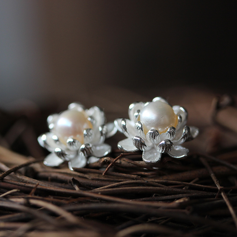 家佳樂文學(xué)珍珠耳釘